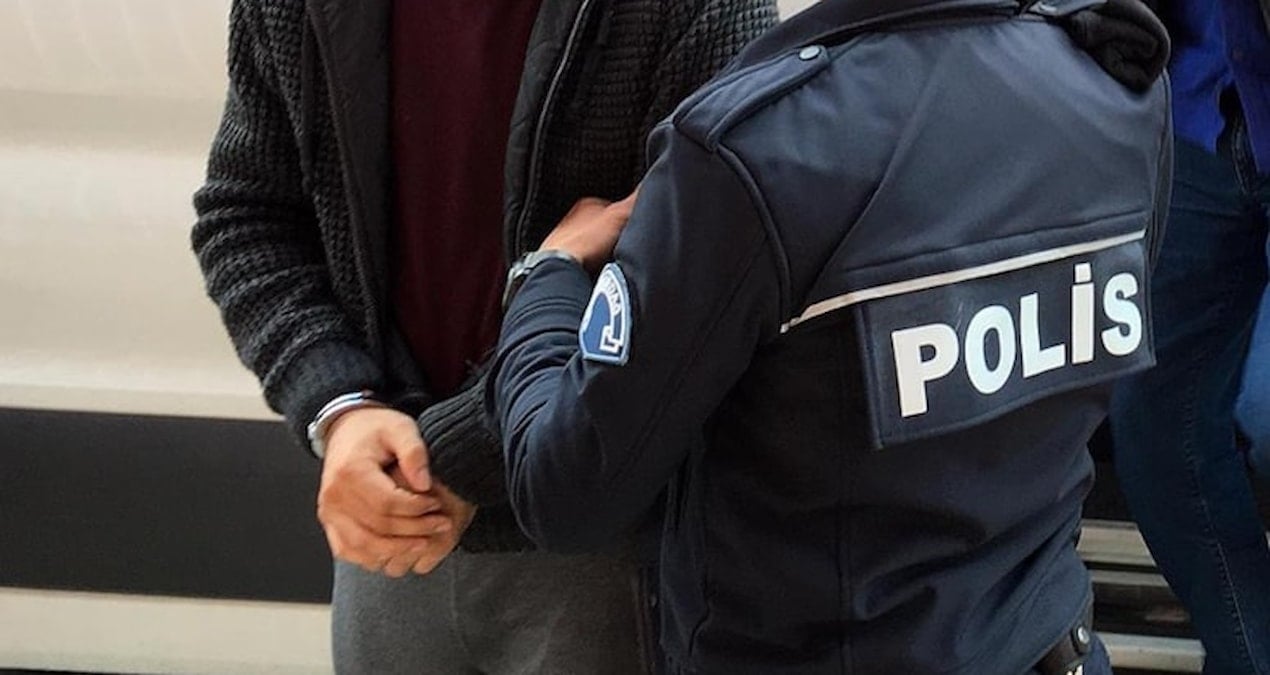 Kayseri’de kaçakçılık operasyonunda yüz binlerce makaron ele geçirildi